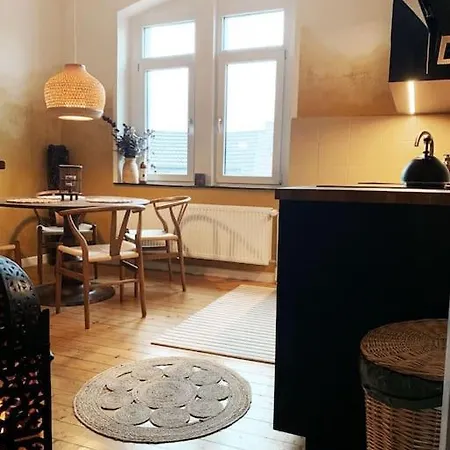 Mediterrane Altbauwohnung Διαμέρισμα