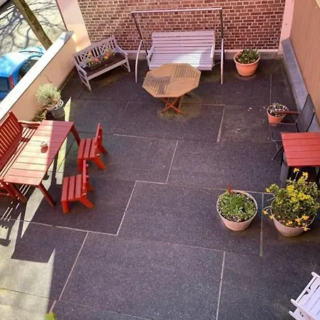 Mediterrane Altbauwohnung Διαμέρισμα Neuss